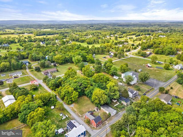 7379 QUEEN ST, Middleway, WV 25430