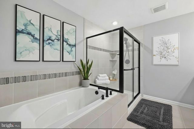 4615B CROSSING COURT, Ellicott City, MD 21043