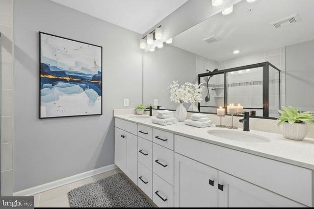 4615B CROSSING COURT, Ellicott City, MD 21043