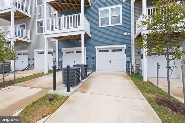 4615B CROSSING COURT, Ellicott City, MD 21043