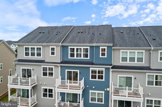 4615B CROSSING COURT, Ellicott City, MD 21043