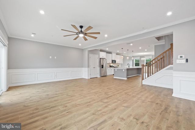 4615B CROSSING COURT, Ellicott City, MD 21043