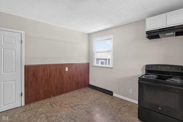 3950 N Elizabeth Street, Indianapolis, IN 46226