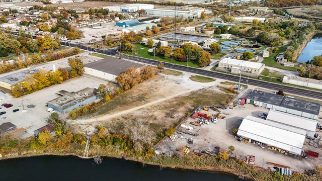 5300 Indianapolis Blvd, East Chicago, IN 46312