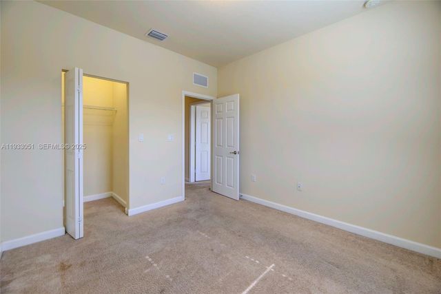 3316 W 91st Ter, Hialeah, FL 33018