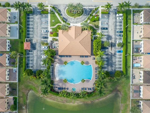 3316 W 91st Ter, Hialeah, FL 33018