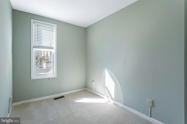 3028 PARK PL NW, Washington, DC 20001