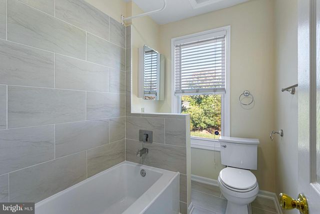 3028 PARK PL NW, Washington, DC 20001