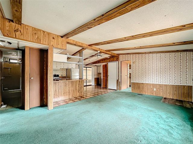 36700 DAISY LANE, Fruitland Park, FL 34731