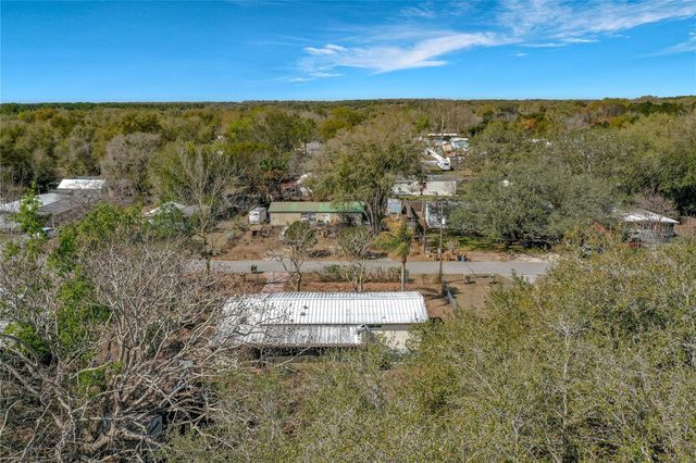 36700 DAISY LANE, Fruitland Park, FL 34731