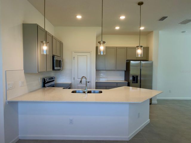 10592 EBB TIDE LANE, Orlando, FL 32821