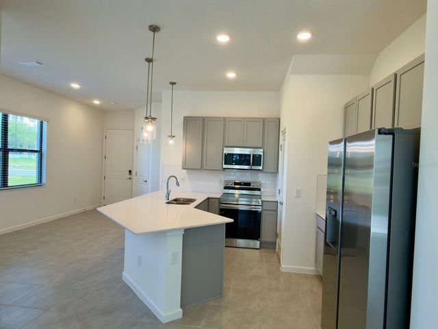 10592 EBB TIDE LANE, Orlando, FL 32821