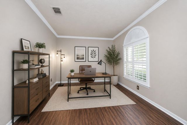 233 Rustic Oaks Drive, League City, TX 77573