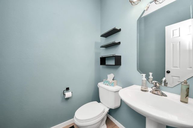 233 Rustic Oaks Drive, League City, TX 77573