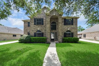 233 Rustic Oaks Drive, League City, TX 77573