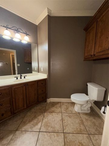12881 Winding Oak, Lindale, TX 75771