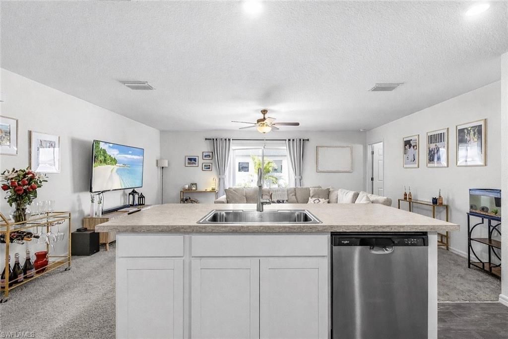 Image 5 of property listing at 1618 7th AVE, Cape Coral, FL 33993