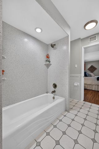 4712 Oahu Drive NE, Albuquerque, NM 87111
