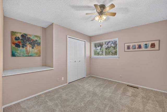4712 Oahu Drive NE, Albuquerque, NM 87111