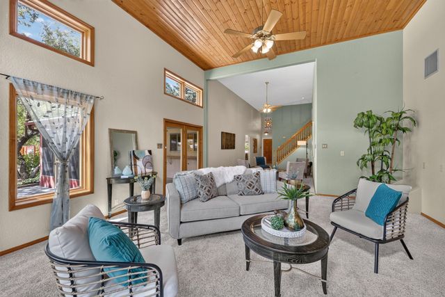 4712 Oahu Drive NE, Albuquerque, NM 87111