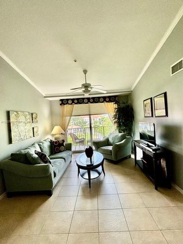 120 Villa Cir 120, Boynton Beach, FL 33435