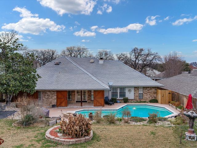 6606 Canalview Drive, Arlington, TX 76016