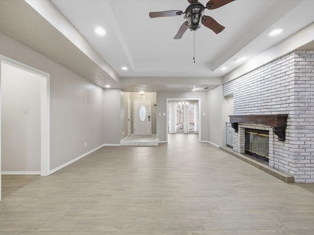 6606 Canalview Drive, Arlington, TX 76016