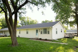 205 N Mulberry Street, Adrian, MO 64720
