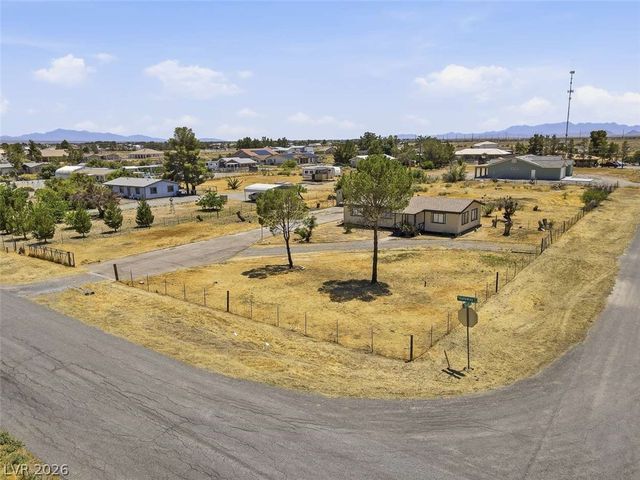 241 Hallsway Street, Pahrump, NV 89048