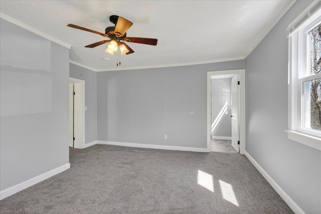 8225 W Prospect Road, Hillsboro, OH 45133