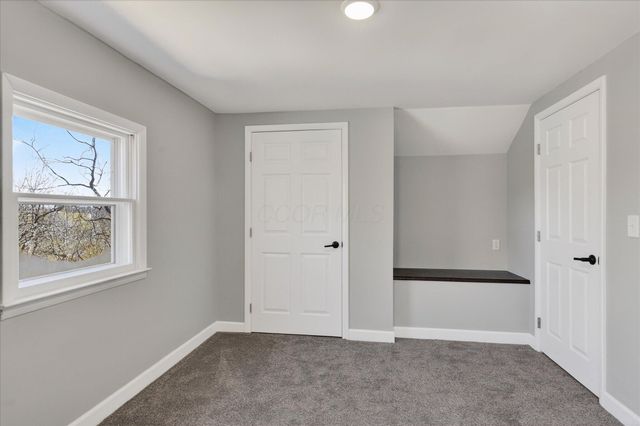 8225 W Prospect Road, Hillsboro, OH 45133