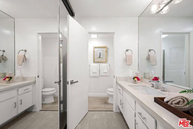 950 N Kings Road 209, West Hollywood, CA 90069
