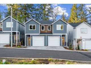 6323 Se CHLOE ROSE Way, Milwaukie, OR 97267