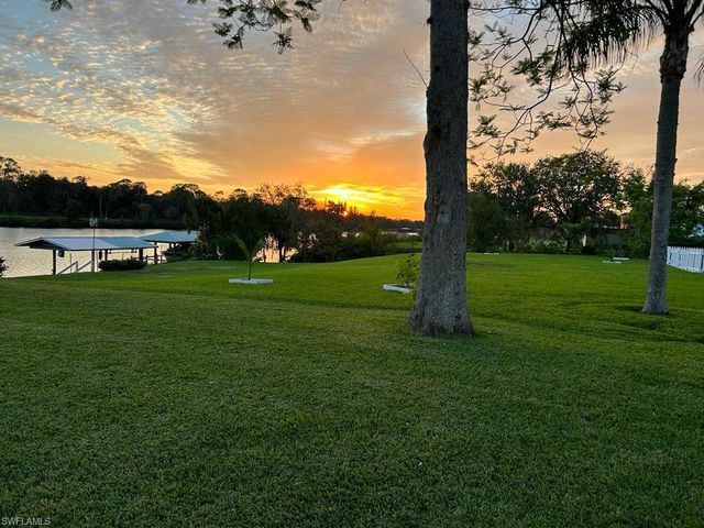 3145 Shell LN, Fort Denaud, FL 33935