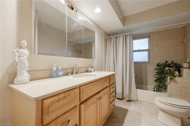 3145 Shell LN, Fort Denaud, FL 33935