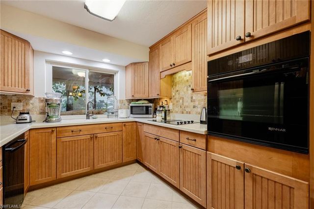 3145 Shell LN, Fort Denaud, FL 33935