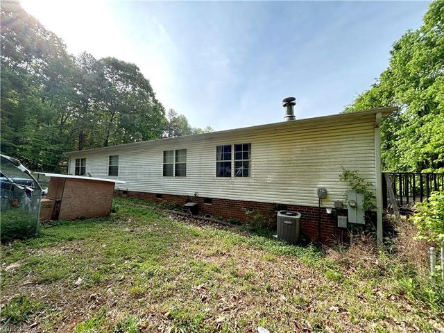 143 Sunchaser Trail, Mocksville, NC 27028