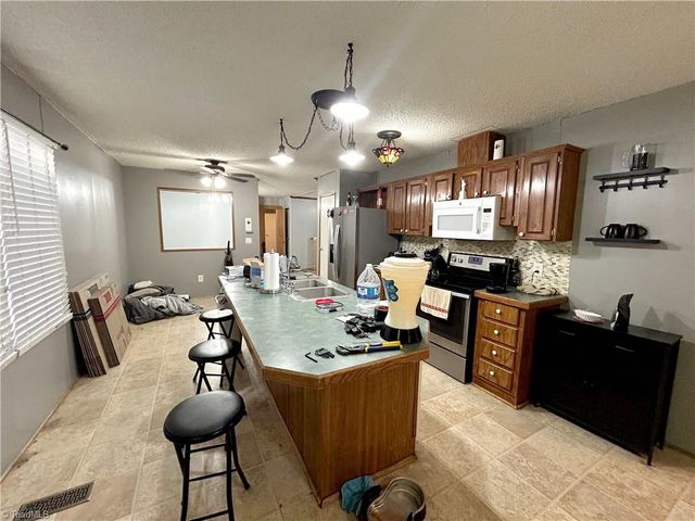 143 Sunchaser Trail, Mocksville, NC 27028