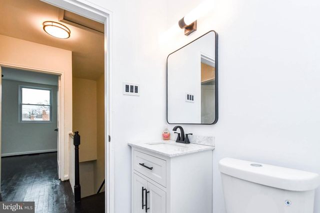 4227 NASH ST SE, Washington, DC 20020