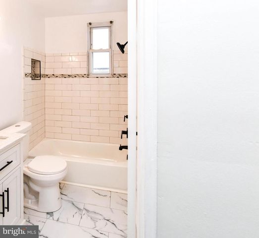 4227 NASH ST SE, Washington, DC 20020
