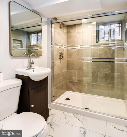 4227 NASH ST SE, Washington, DC 20020