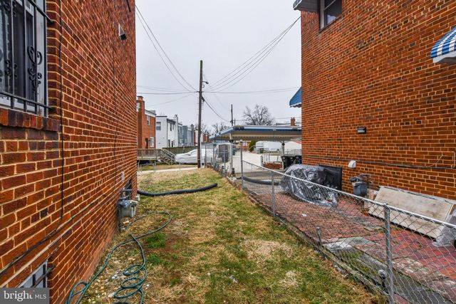 4227 NASH ST SE, Washington, DC 20020