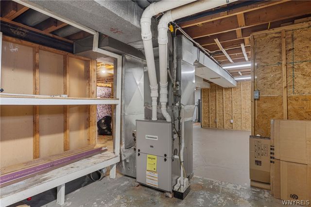 1043 Ridge Road, Lewiston, NY 14092