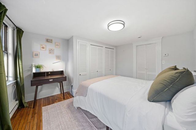 102 Revere St, Boston, MA 02114