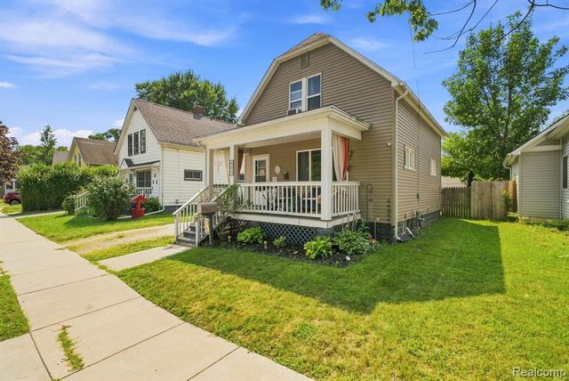 801 16th Street, Port Huron, MI 48060