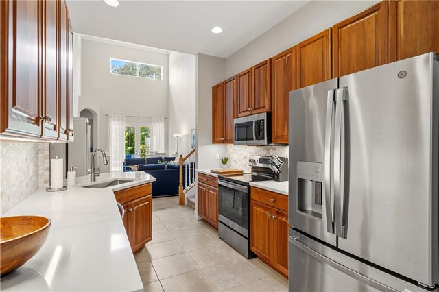 1835 Bridgepointe Circle 17, Vero Beach, FL 32967