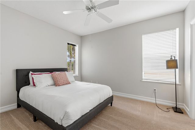 1835 Bridgepointe Circle 17, Vero Beach, FL 32967