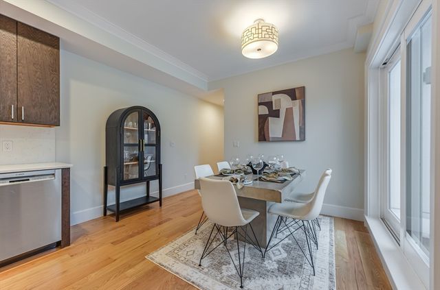 17 Vinton Street 3, Boston, MA 02127