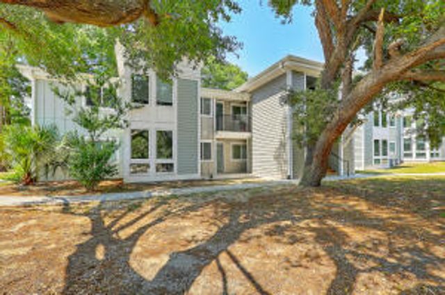 276 Alexandra Drive 12, Mount Pleasant, SC 29464
