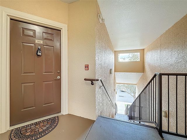 5125 PALM SPRINGS BOULEVARD 12302, Tampa, FL 33647